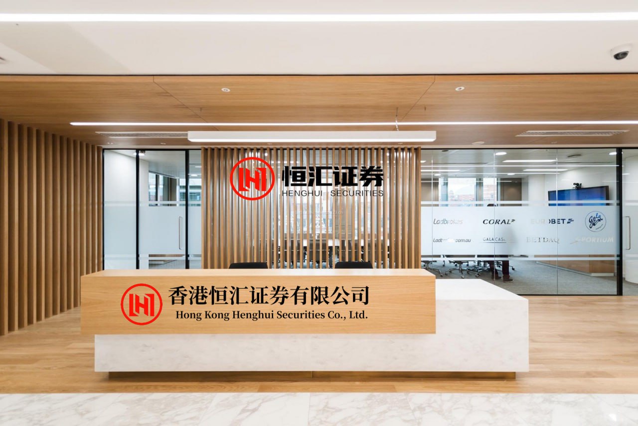 涨声操盘 越来越多人正在偷偷收购“步梯房”？内行透露原因，太真实了...